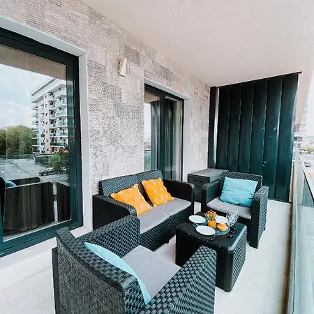 Ponsa Apartment By Zelis 아파트 Năvodari